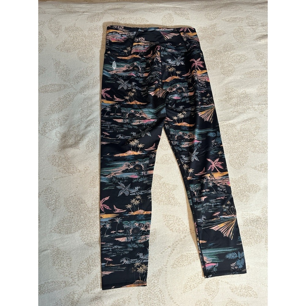 Free People Movement Hawaiian Print Leggings Size Small